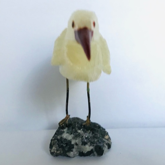 Carved Quartz Bird Egret Herron Structure Figurine on Smoky Quartz? Pedestal - Picture 10 of 12